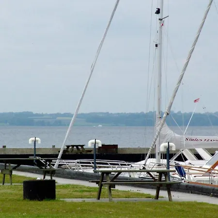 別荘 6 Person In Tranekaer-by Traum *