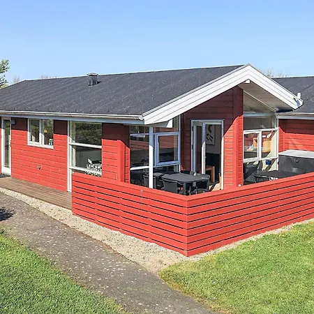 6 Person In Tranekaer Fæbæk
